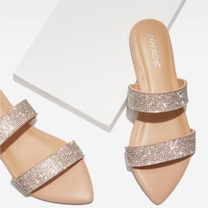 Shoe dazzle Adelpha flat sandals